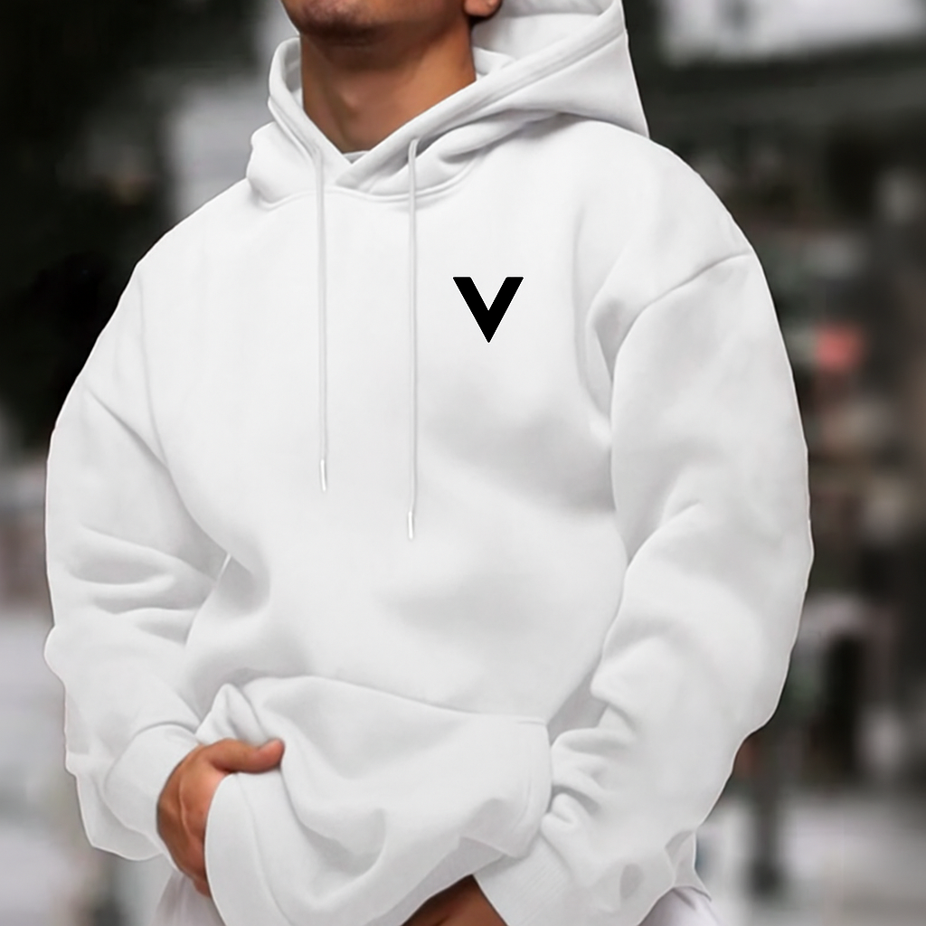 Hoodie Preto VYRONA – Estilo e Conforto